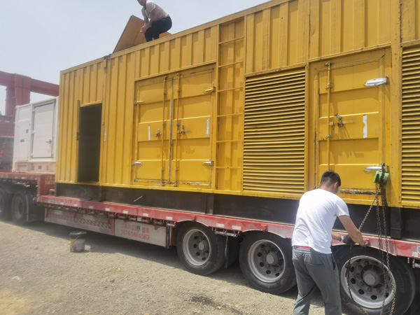 松潘发电机出租100KW发电机需要什么规格的电缆线？