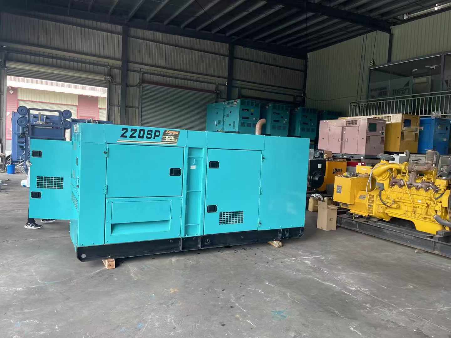 松潘800kW 柴油发电机的输出电流波动范围是多少?