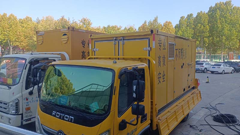 松潘柴油发电机组和UPS电源如何配合工作?